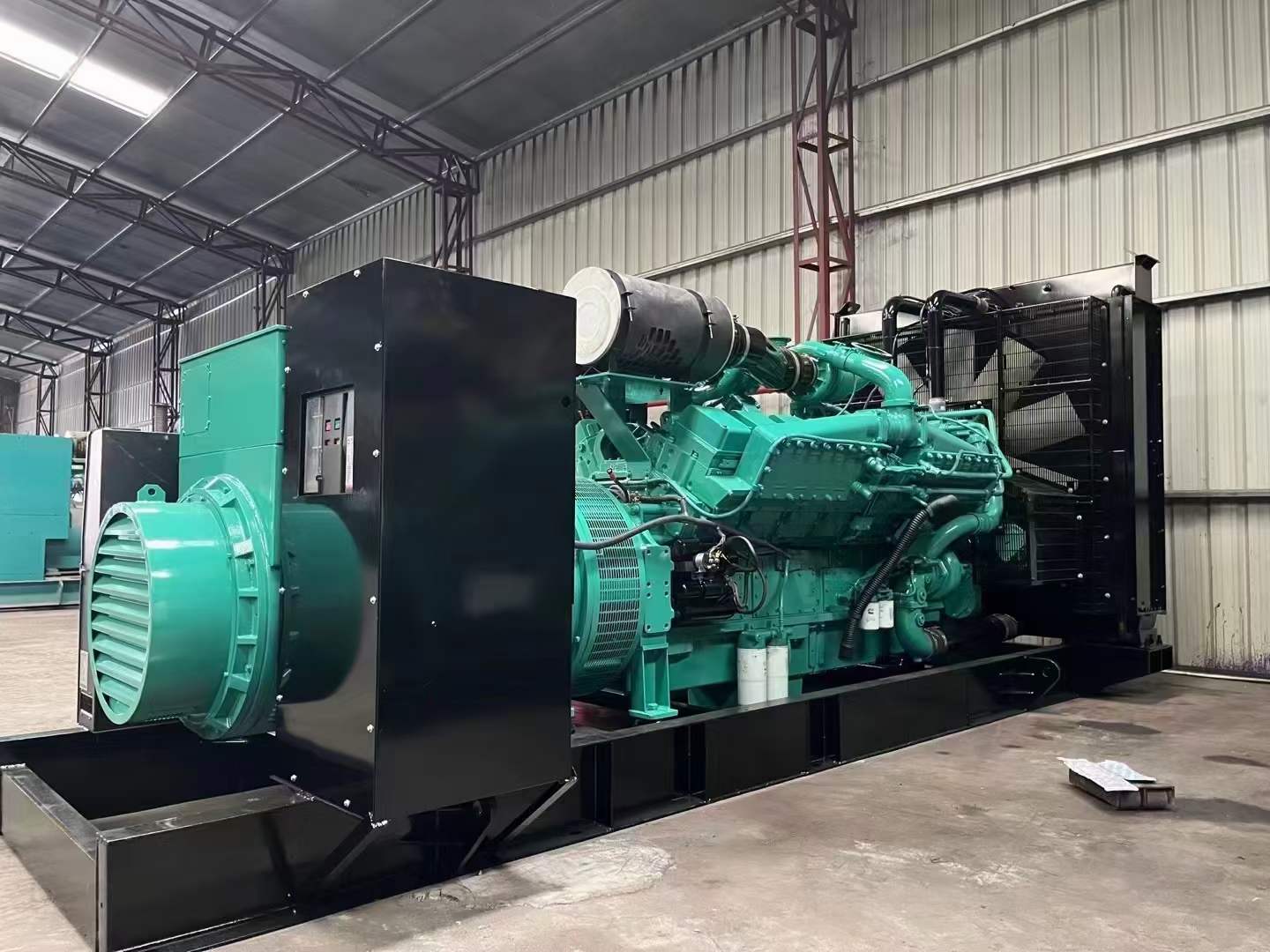 石家庄如何降低 800kW 柴油发电机输出电流的波动？